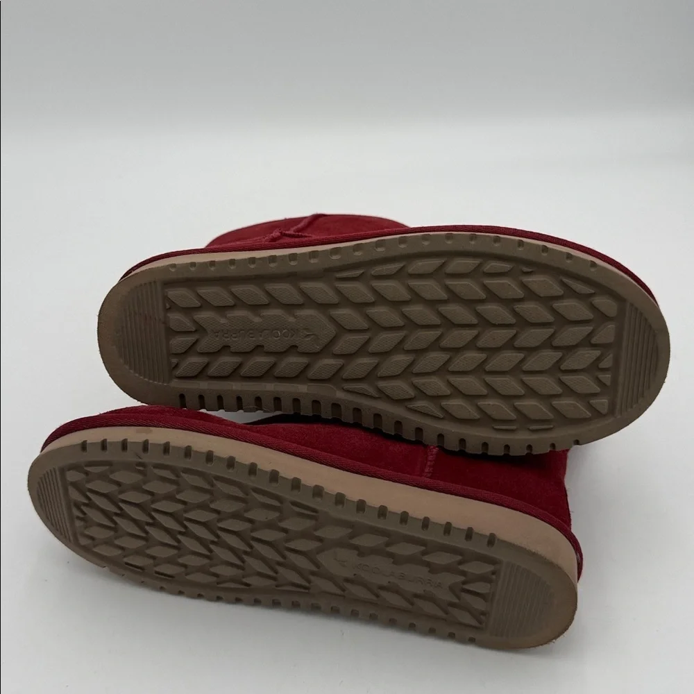 Koolaburra Ugg Women Burgundy Suede Winter Boots 8 slip on faux fur lined comfy